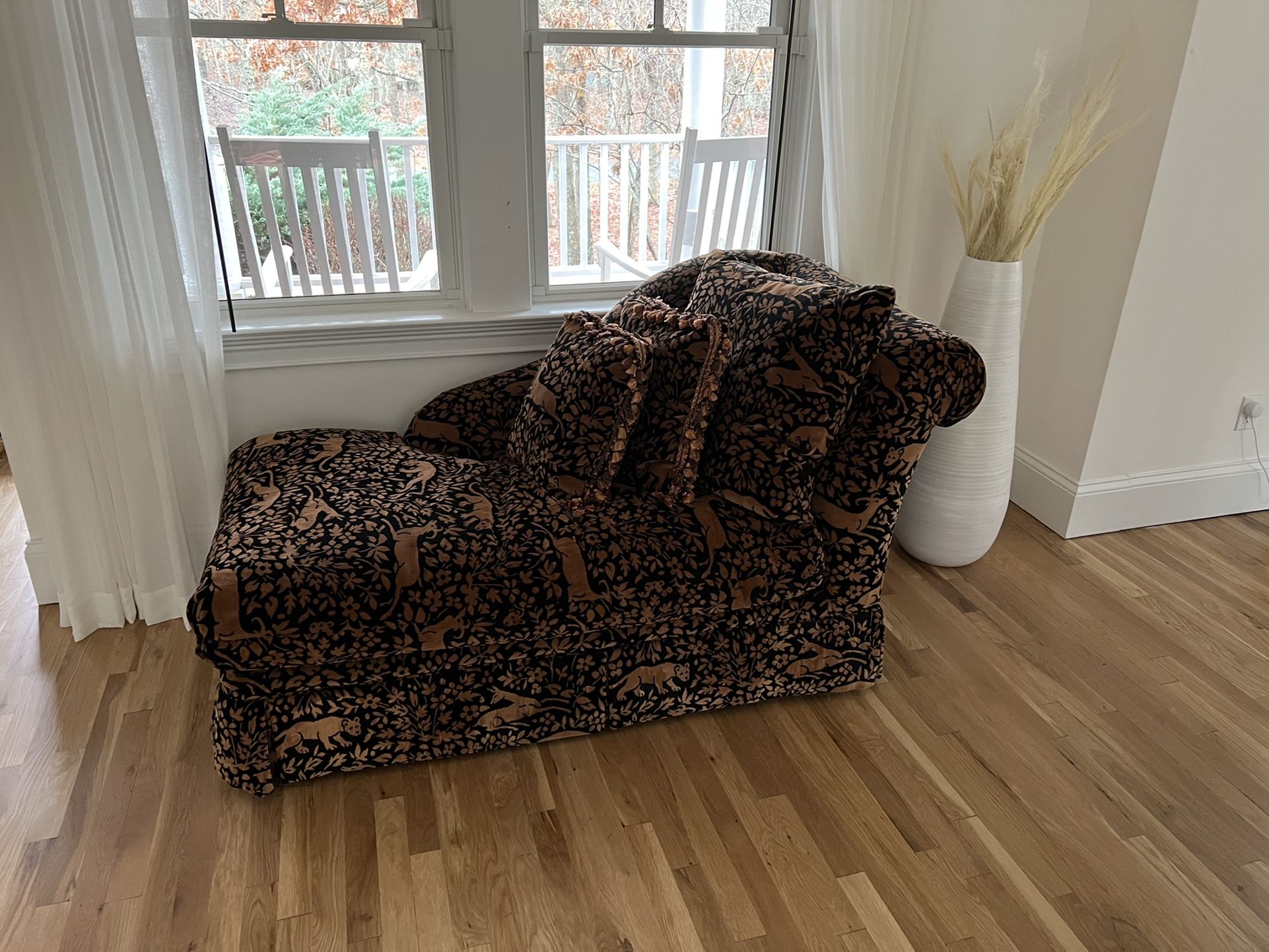 Taylor Chaise Lounge In Animal Print Excellent Condition Included