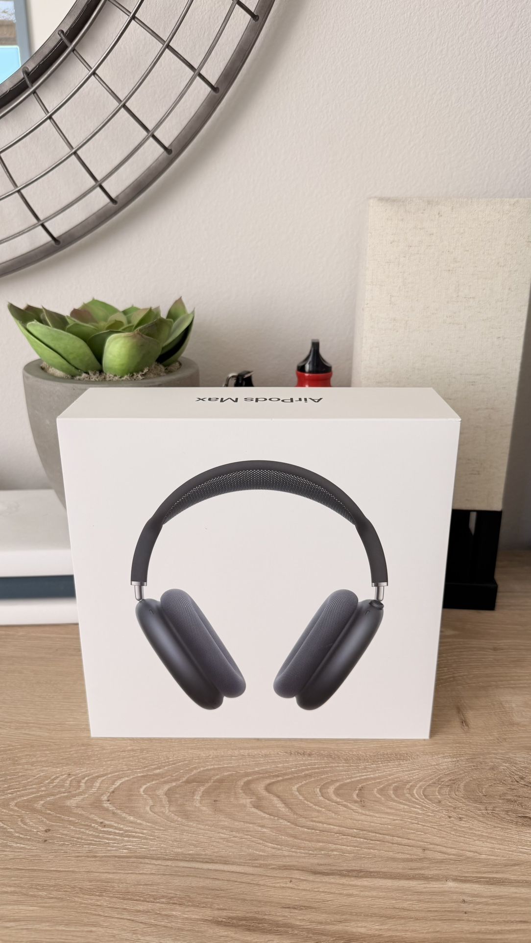 AirPod Max USB c ( Have Receipt) 