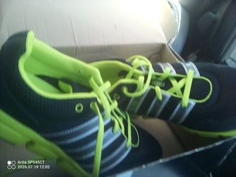 Adidas breeze 101m 8.5 male shoes in box