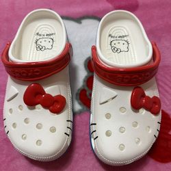 Hello Kitty Crocs