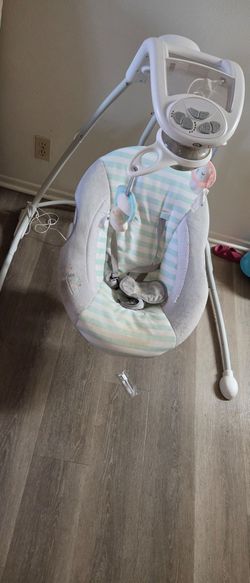 Baby swing