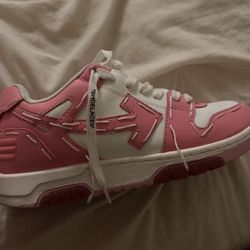 offwhites LOOKING TO TRADE 