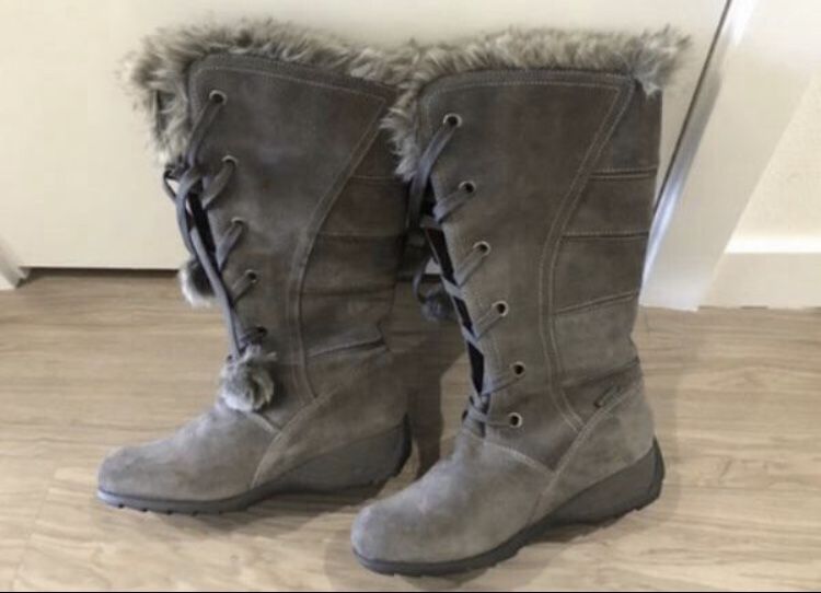 Sporto Kristen Gray Suede Boots Size 8