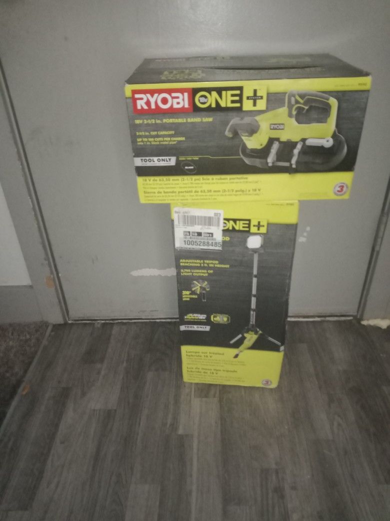 Ryobi Portable Band Saw In Ryobi Adjustable Tripod Reaching 5 Ft And Height