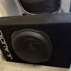 JL Audio 10in Sub And Punch P300-X1 Amplifier 
