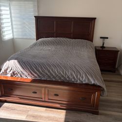 Cal King Bedroom Set