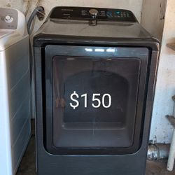 SAMSUNG EX-LARGE CAPACITY GAS DRYER WORKS PERFECTLY 