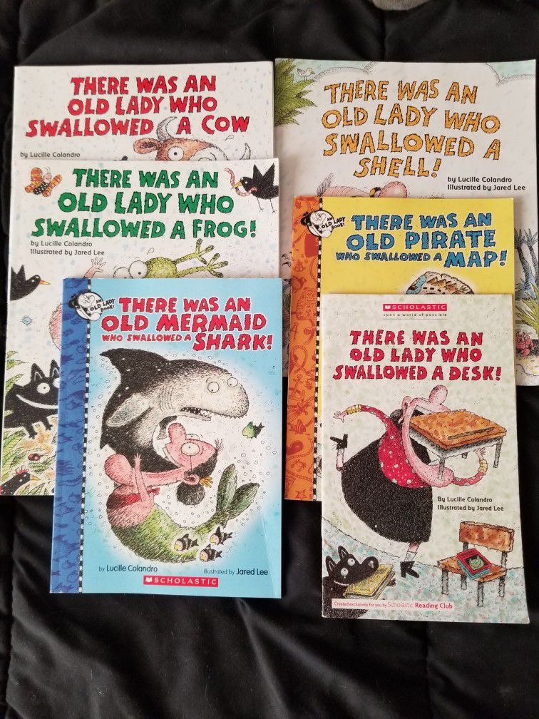 Old Woman Who Swallowed Book Bundle