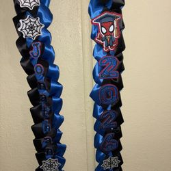 Graduation Leis / Collar De Graduación