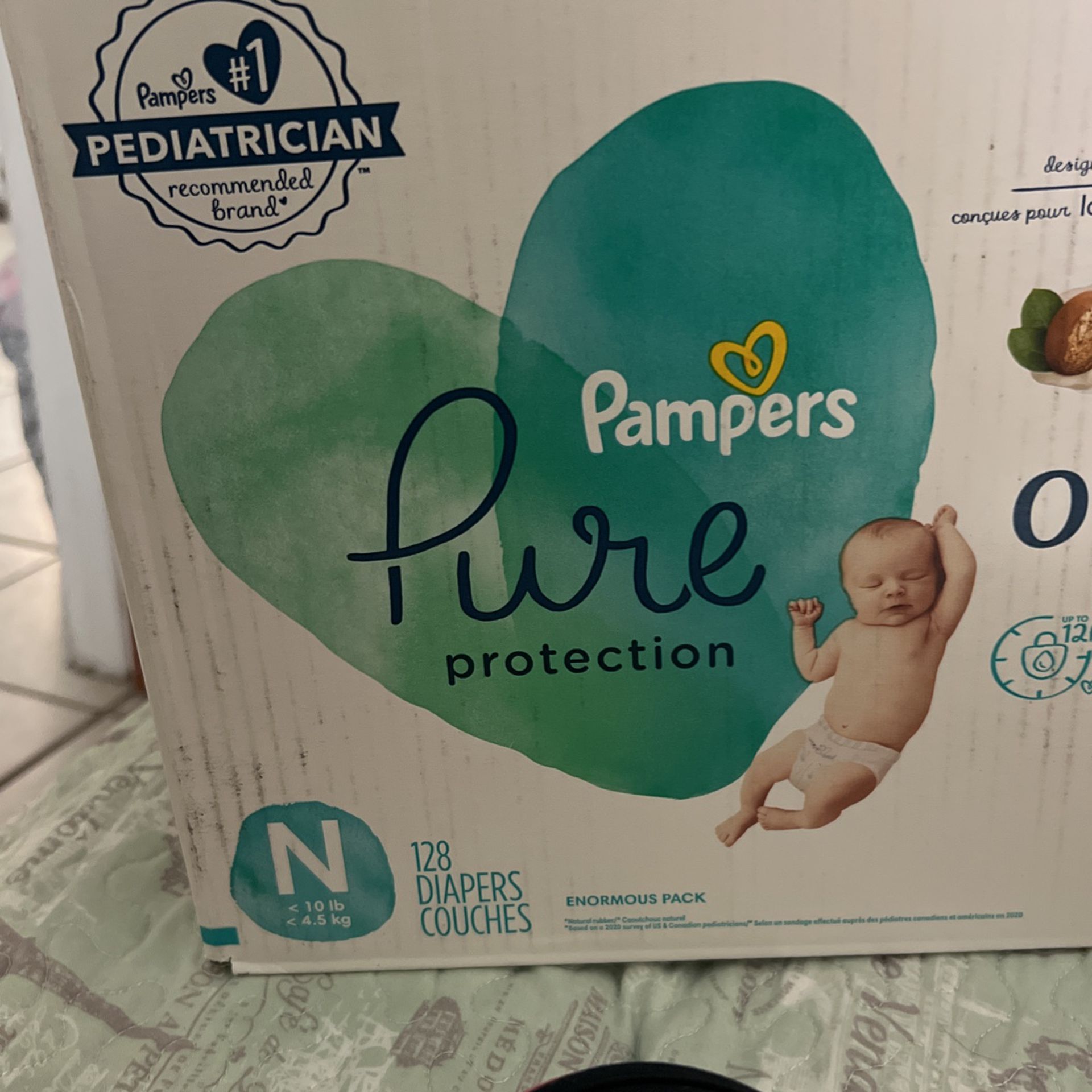 New Born Pampers/diapers 