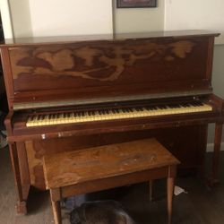 Free Piano