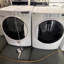 Kenmore He Washer & Gas Dryer Set