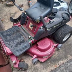 50" White Outdoor Zero Turn Mower