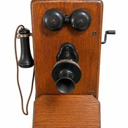 📞 Antique Wooden Wall Telephone (Early 1900s) – Vintage Decor