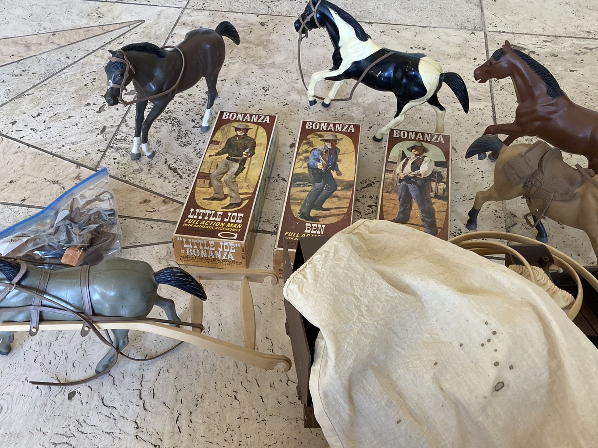 Rare vintage old collection Bonanza TV show action figures dolls 1960s Western theme Horses Covered Wagon Little Joe Hoss