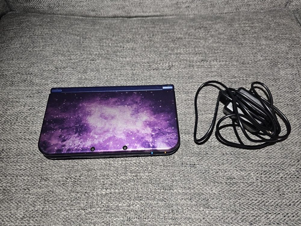 RARE 3DS XL Galaxy Edition