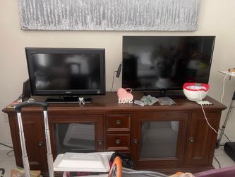 Solid wood tv console / consola de tv