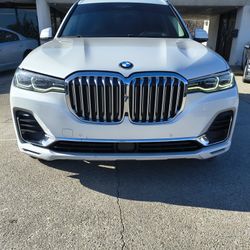 2020 BMW X7