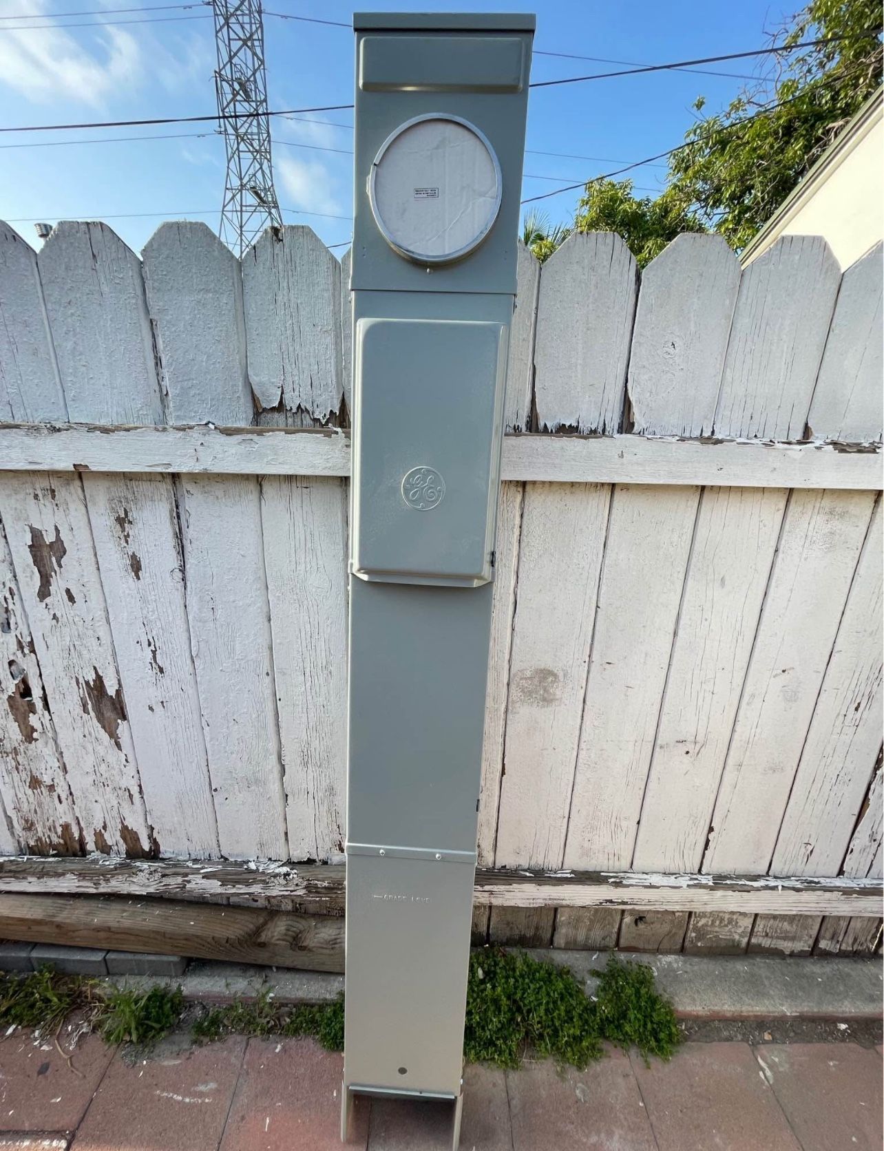 Mastered RV Pedestal