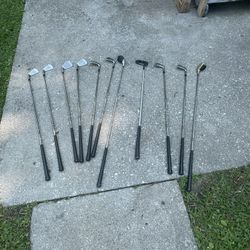  Golf Clubs 