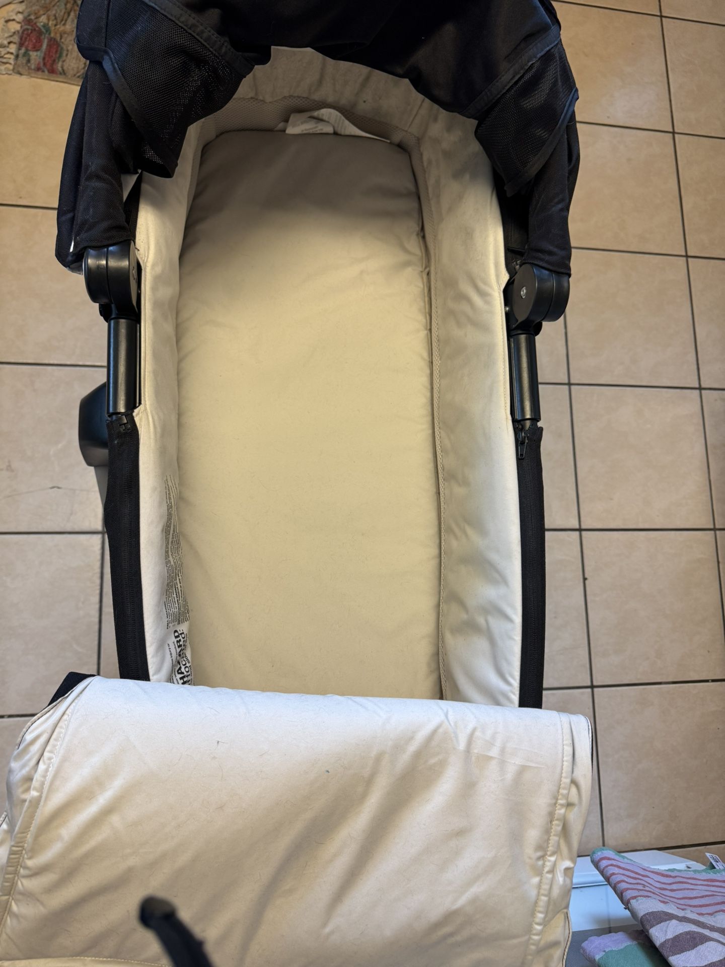 Nuna Bassinet & Stand