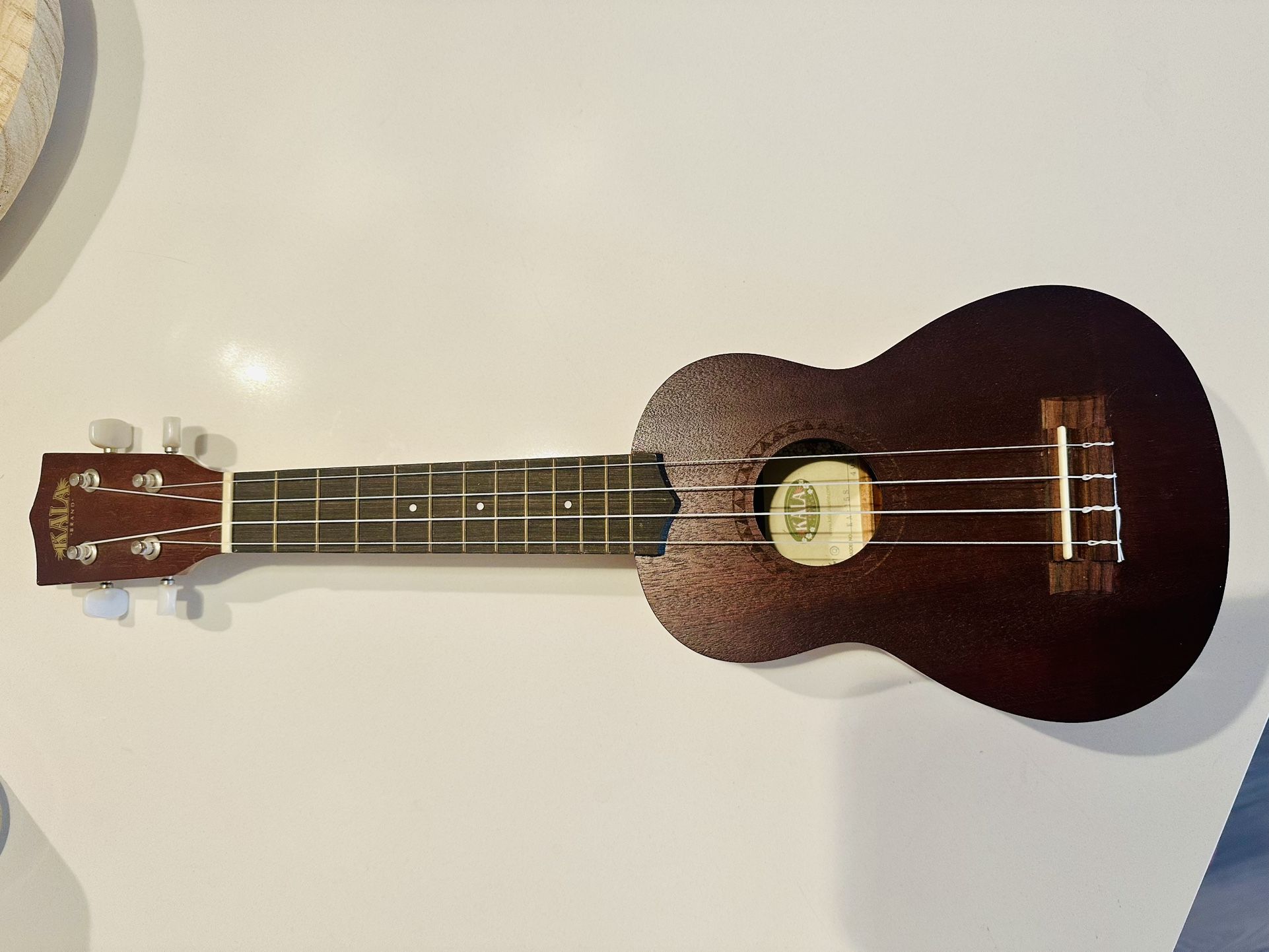 Ukulele Kala mahogany