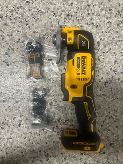 Dewalt XR Multi Tool (oscillating tool)