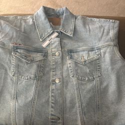 pink jeans jacket size L