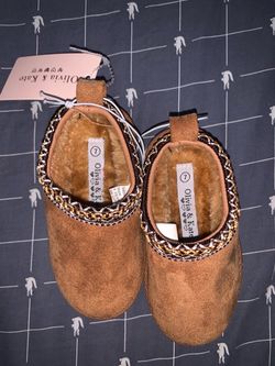 Olivia & Kate Platform Slippers Tan Size: 7 Toddler