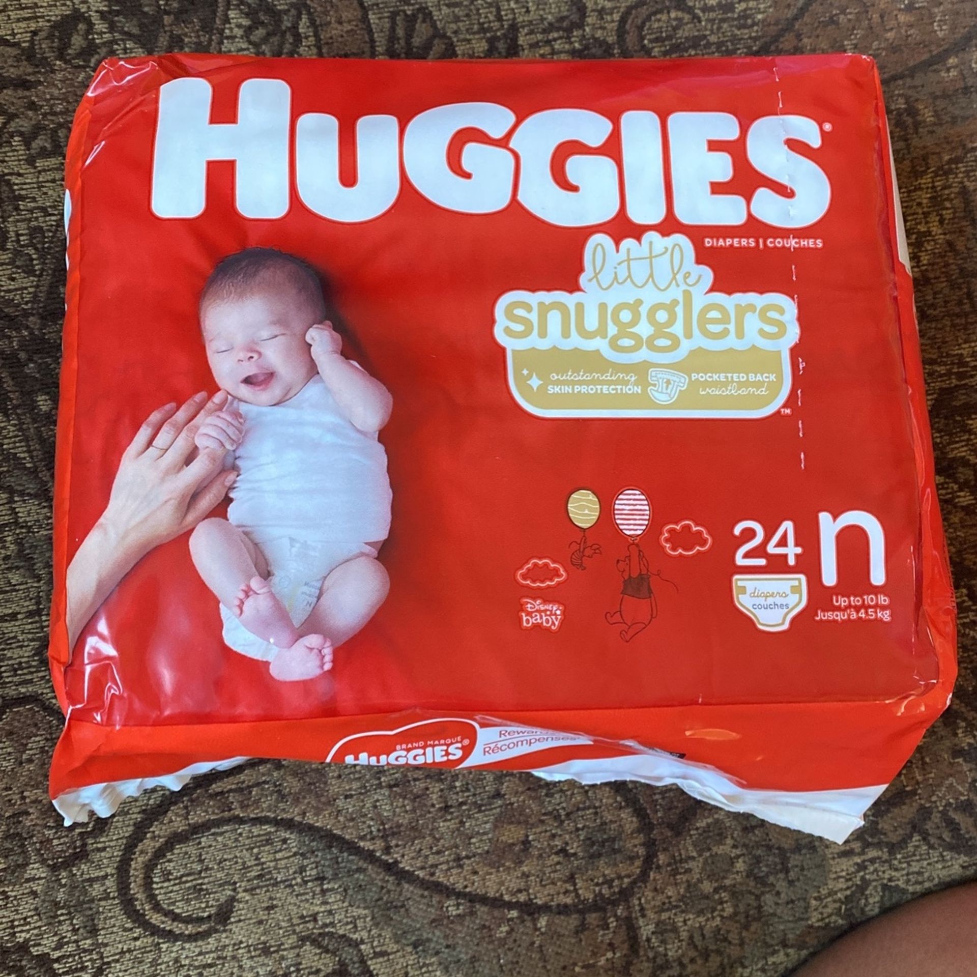 Newborn Huggies