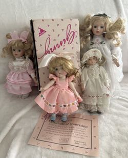 Vintage Doll Group