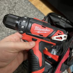 M12 Hammer Drill And Charger