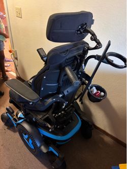 Electric Wheelchair