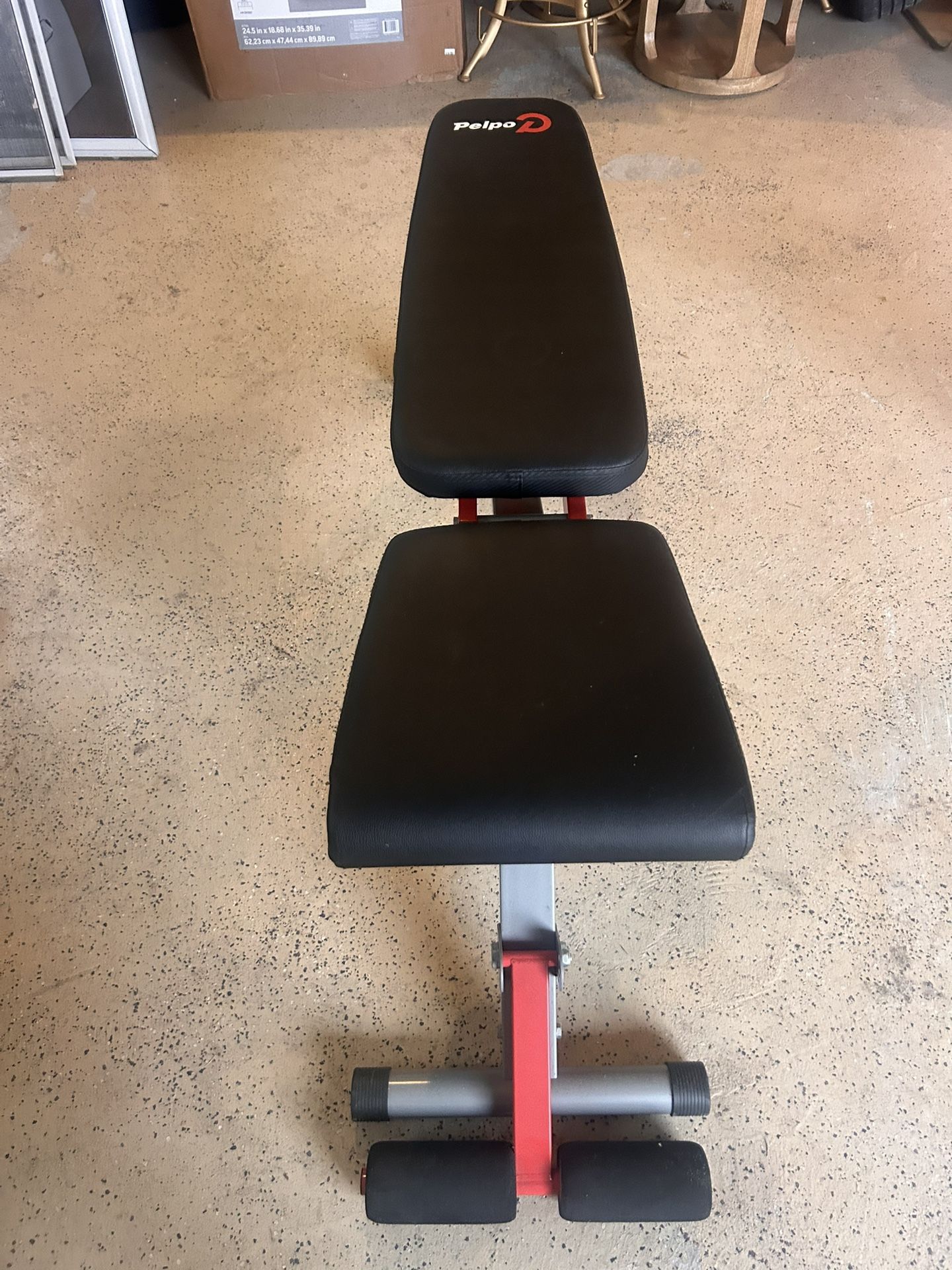 Workout Bench / Random Weights