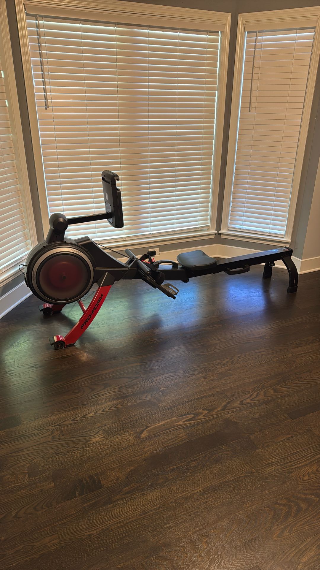 Pro form 750R Rowing machine