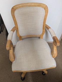 MOVING SALE!! Desk Chair with Coastal Vibes