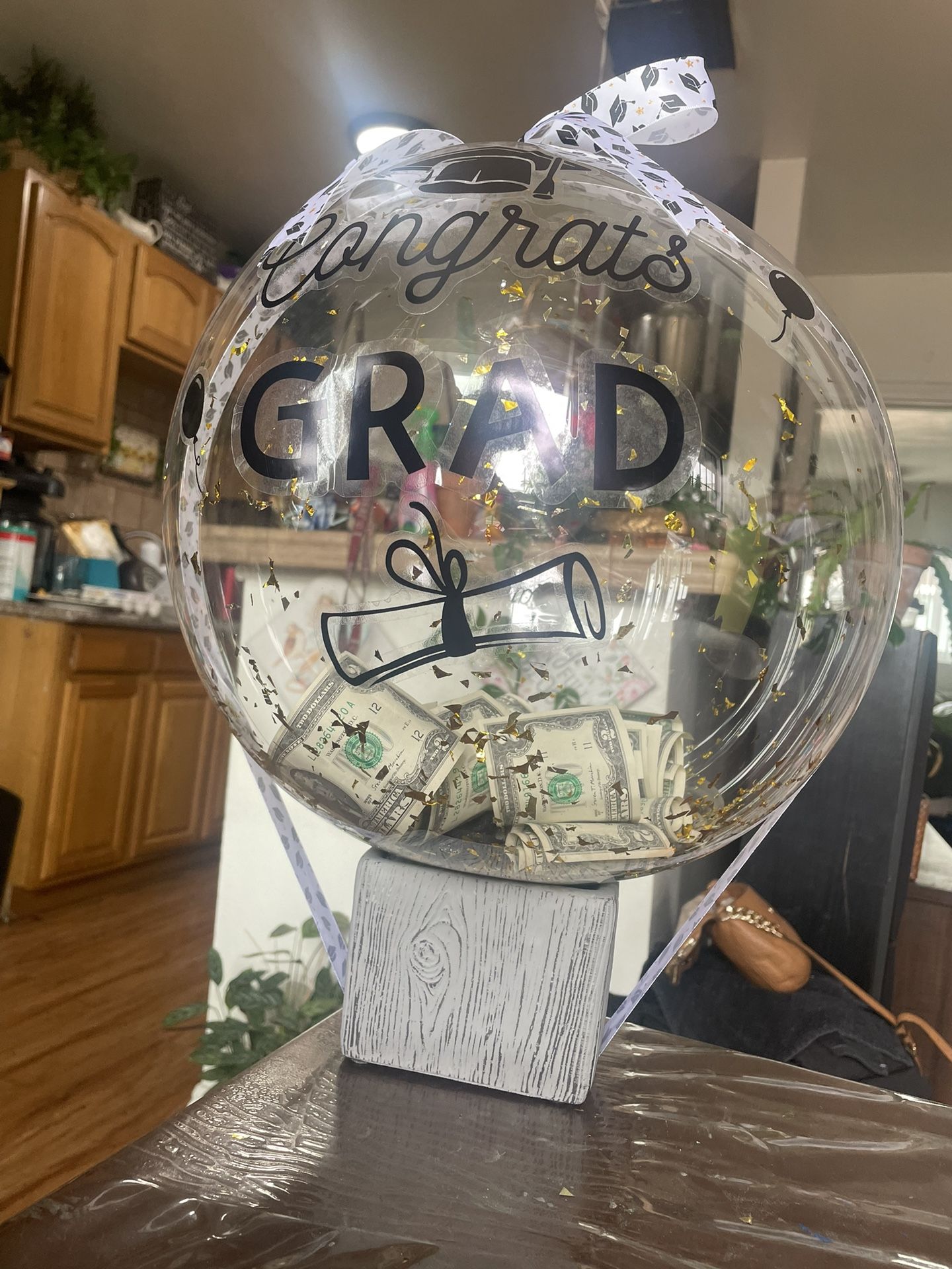 Bobo Balloon Graduation money bouquet