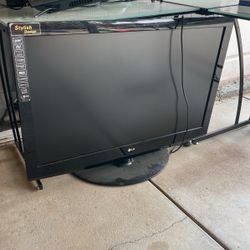 LG FLAT SCREEN 
