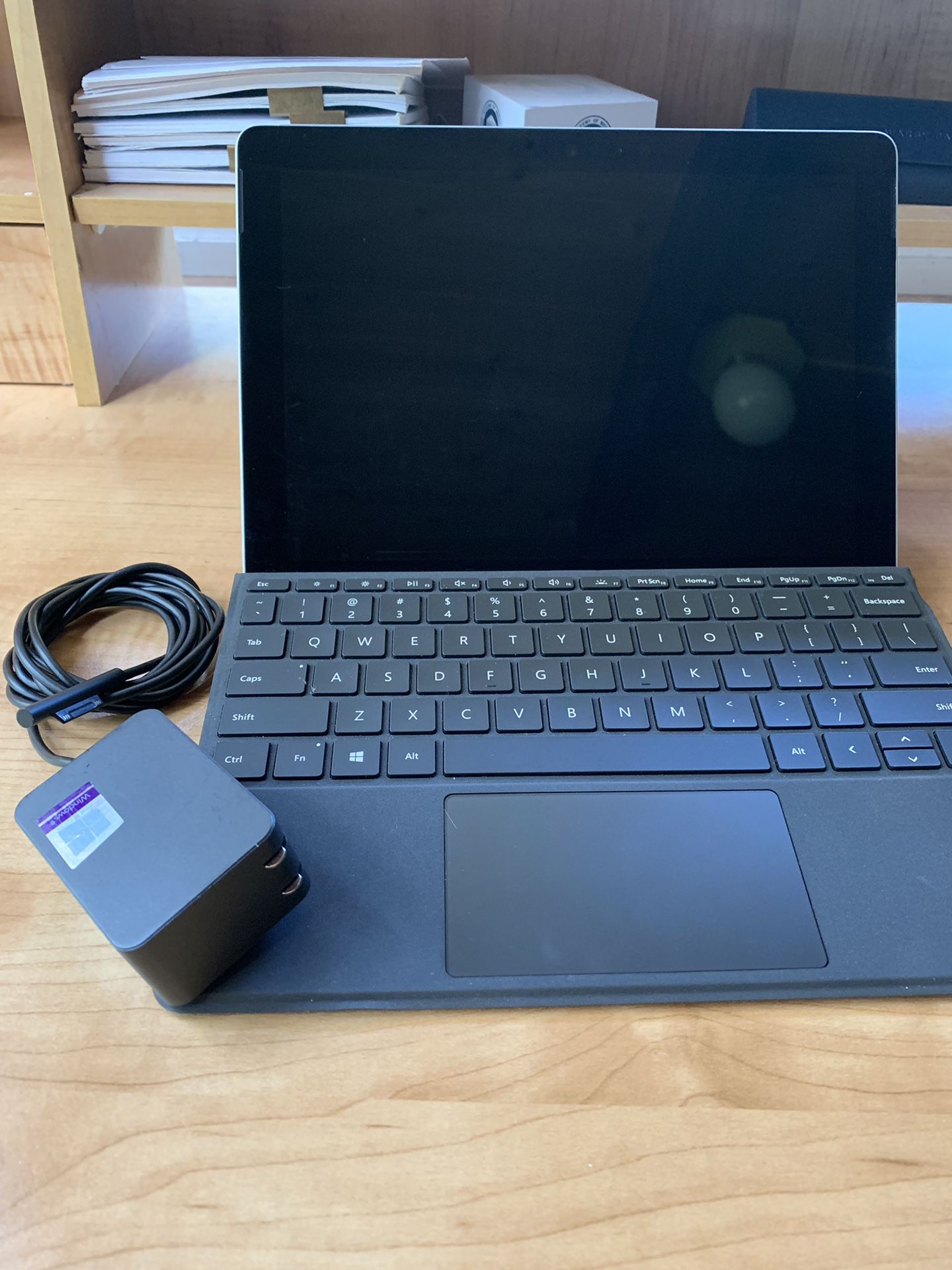 MICROSOFT Surface Go 128 GB w/ Keyboard
