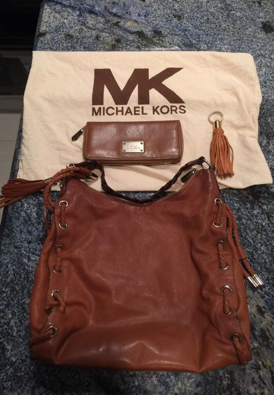 Michael Kors Leather Purse, Wallet and Key Chain