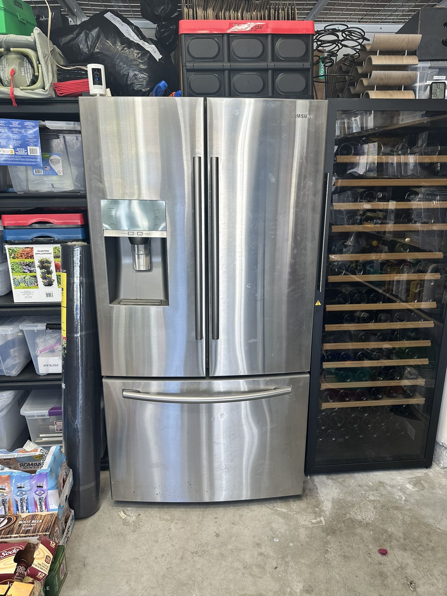 Large Samsung 31 cu ft Stainless Steel Fridge