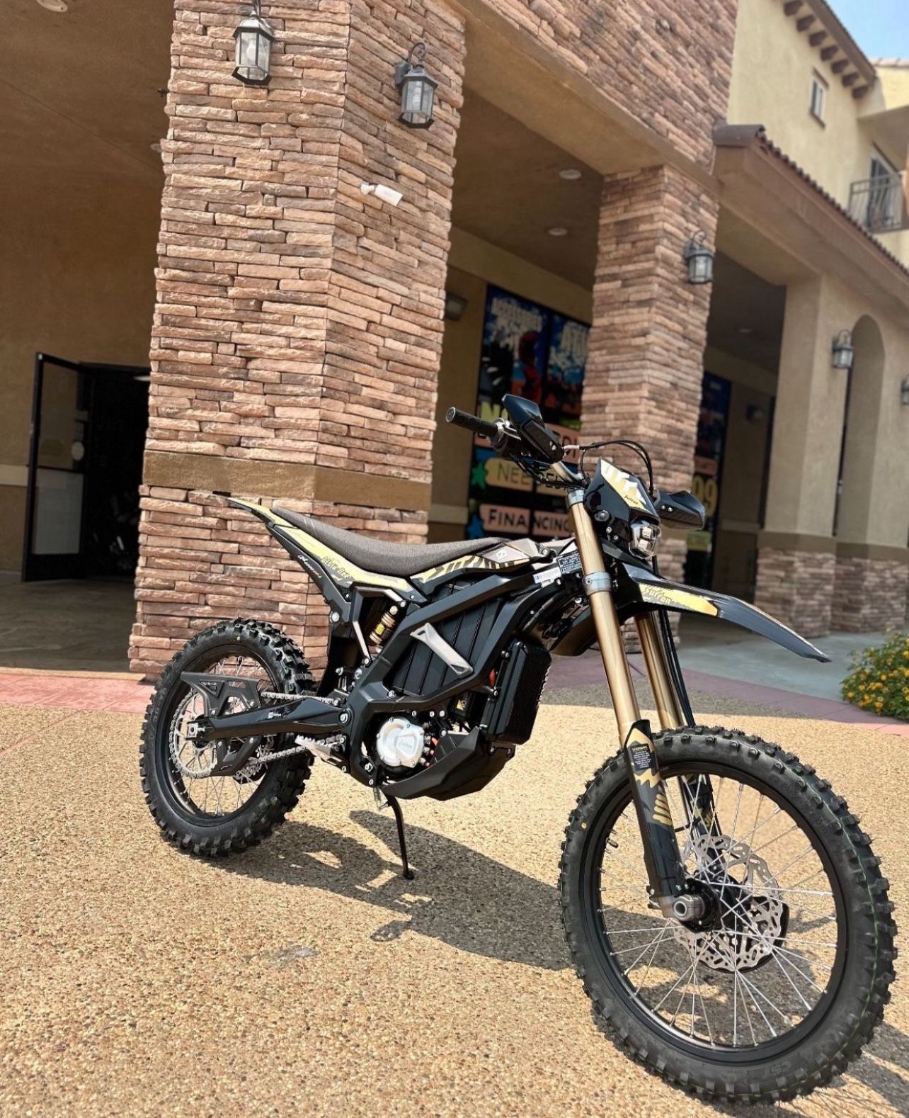 2025 Surron Ultra Bee