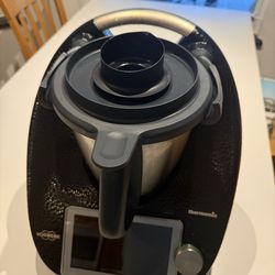 Thermomix TM6 BLACK Edition – Rare – Like New