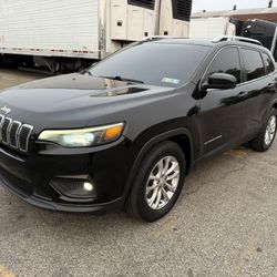 2019 Jeep Cherokee