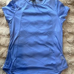 women’s active top size small