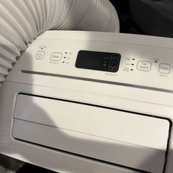 Portable AC (LG 7,000 BTU)