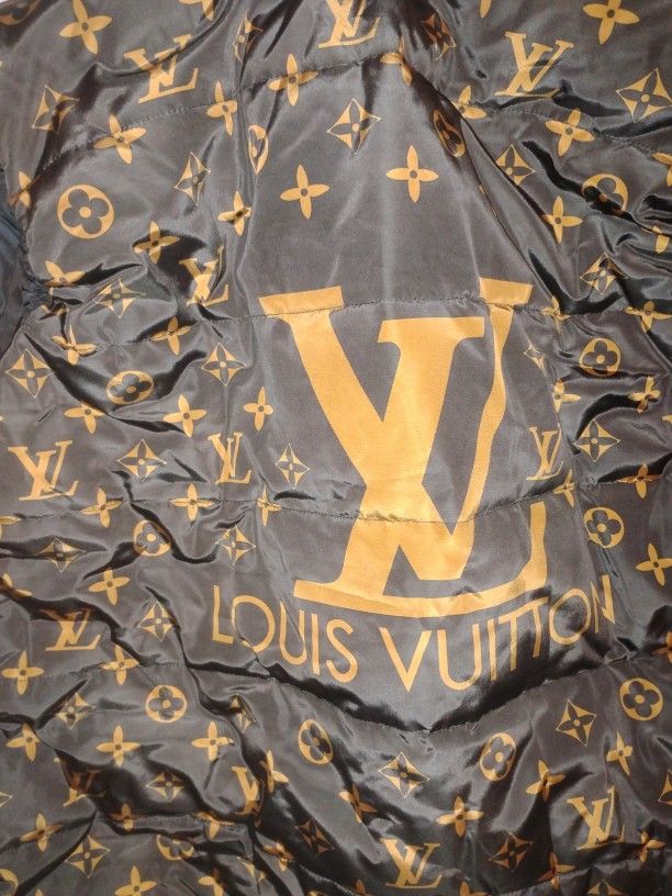 LV Vest