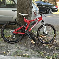 SPECIALIZED Mountain BIKE 