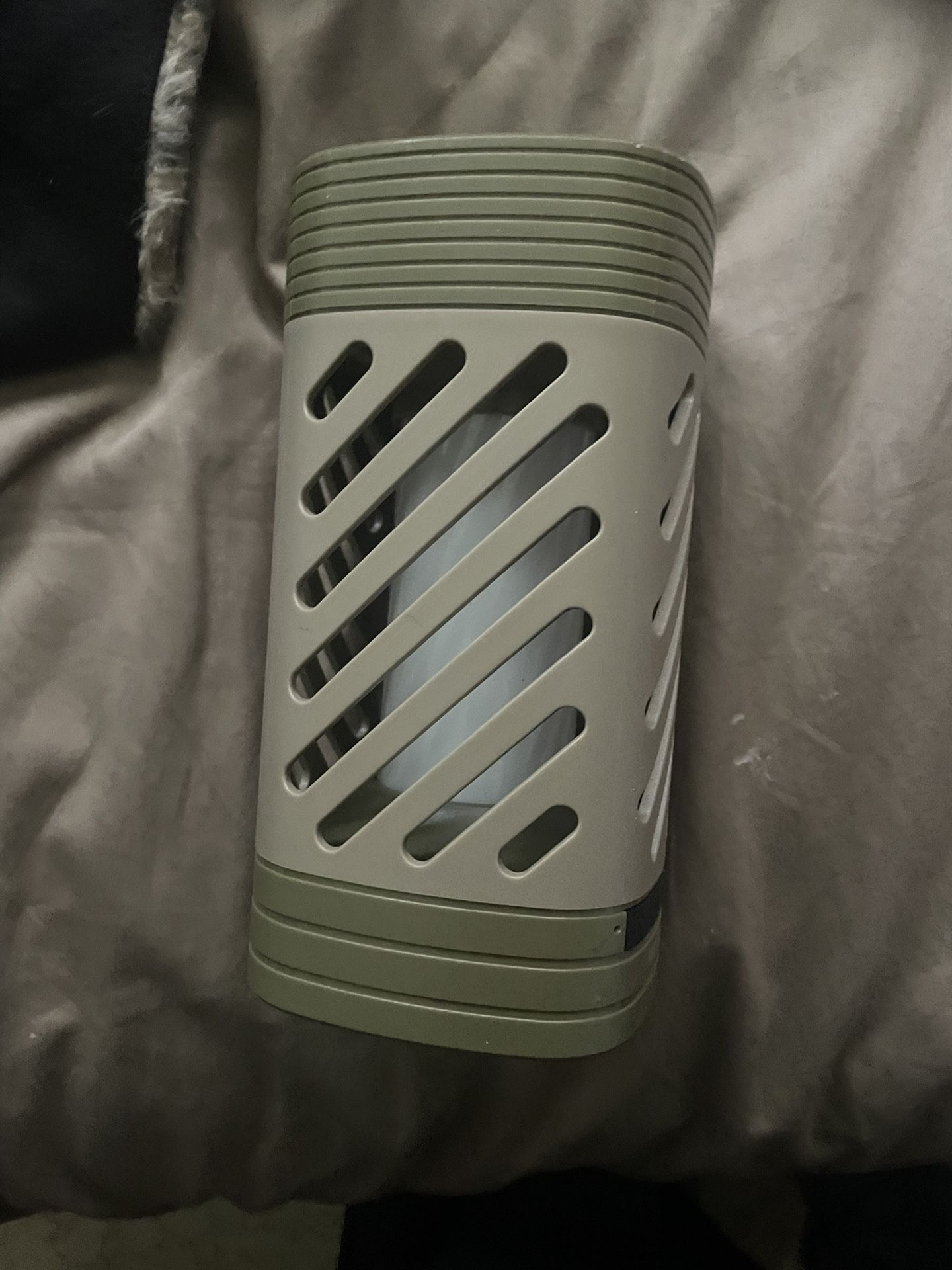 Real tree New Bluetooth Speaker And Light!