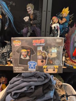 Pop tees naruto shippuden size M